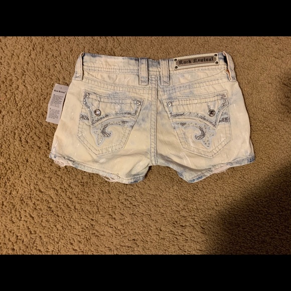 NWT ROCK SHORTS - Picture 2 of 4